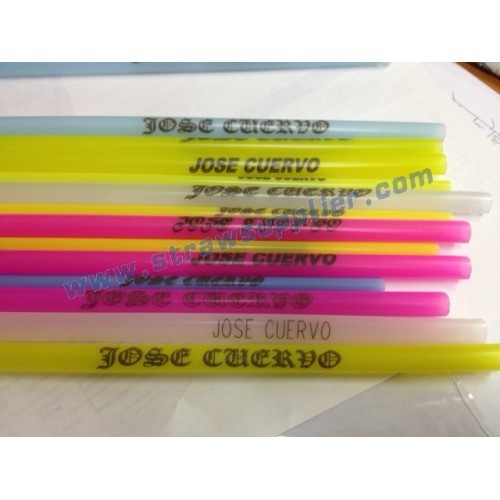 same message with different typeface design printed on different colored straws